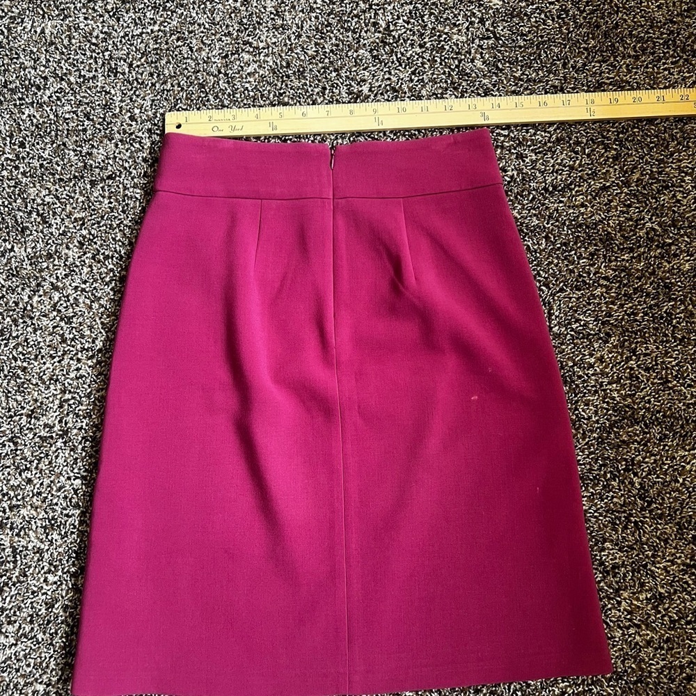 Banana Republic Pink A-Line Knee-Length Skirt for Work - Picture 5 of 6